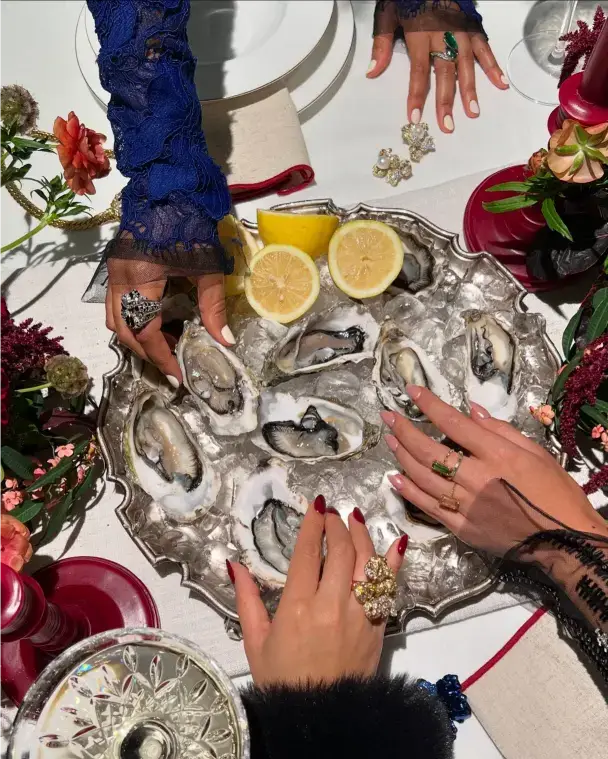 3524483044481575329_45733299569_4