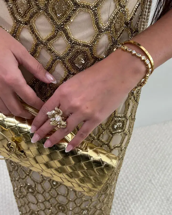 3525094683241248367_45733299569_1