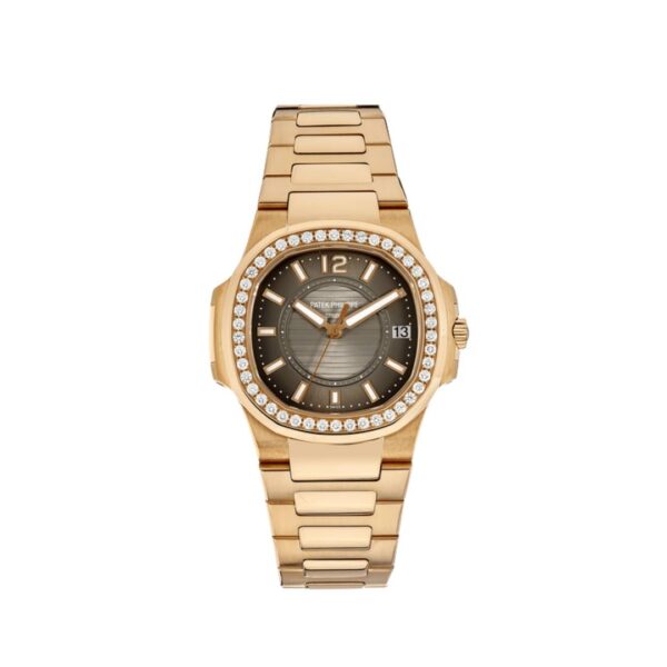 Patek Philippe Nautilus 7010/1R-010 'Ladies' Rose Gold